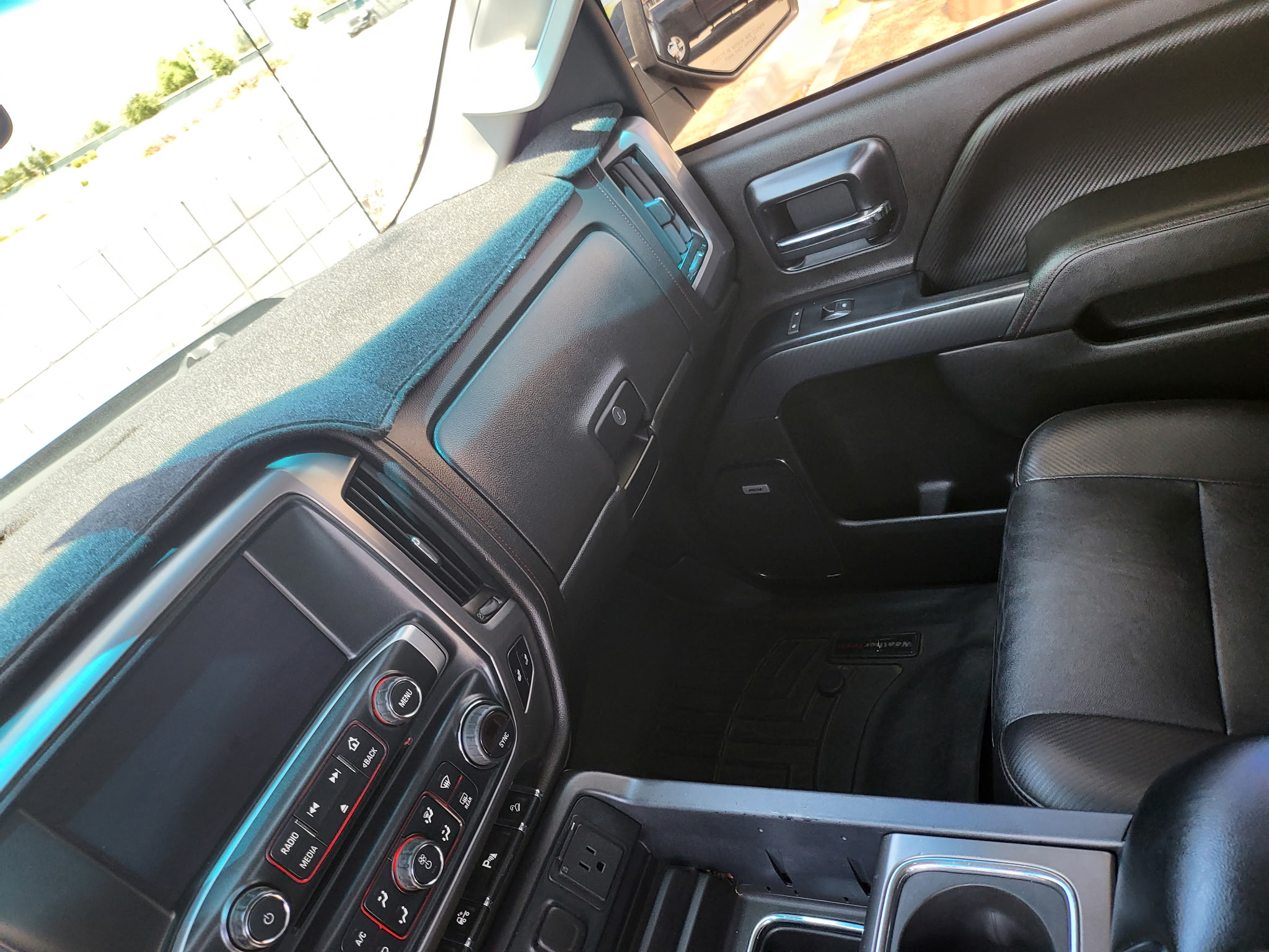 Professional auto detailing work Glendale AZ